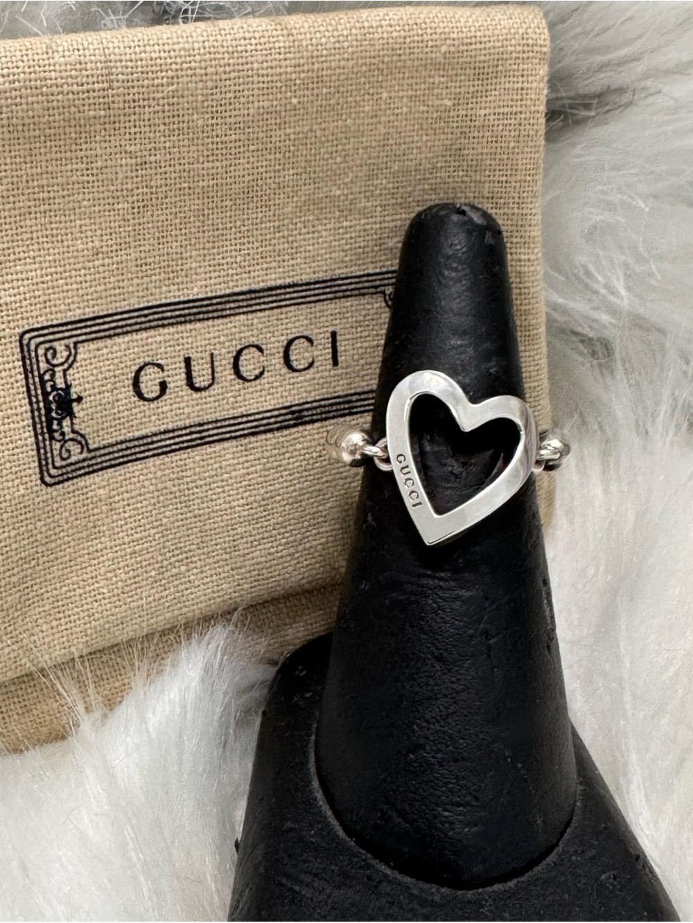 NEW Gucci .925 Open Heart Beaded Chain Ring with Logo Accent